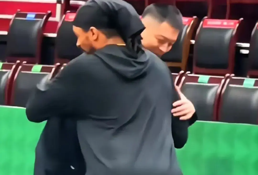 同时他还是