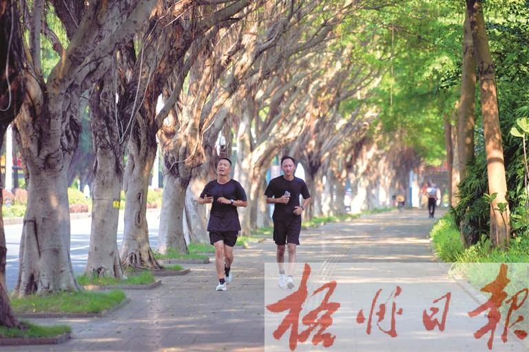 运动健身, 运动健身, 小朋友正在