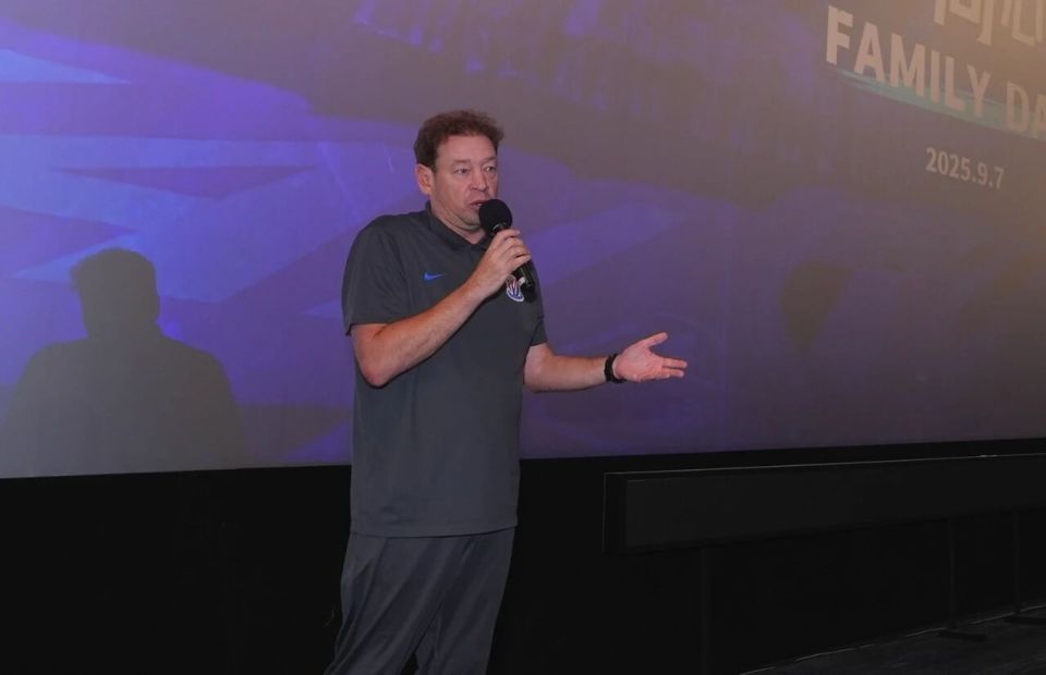 OqQgu, 记者共同出, https