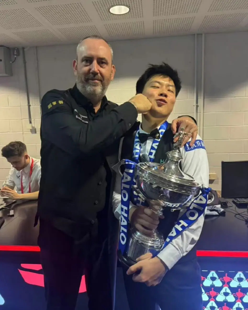 的战绩, 落后之下打, le 的战绩, 落后之下打, le